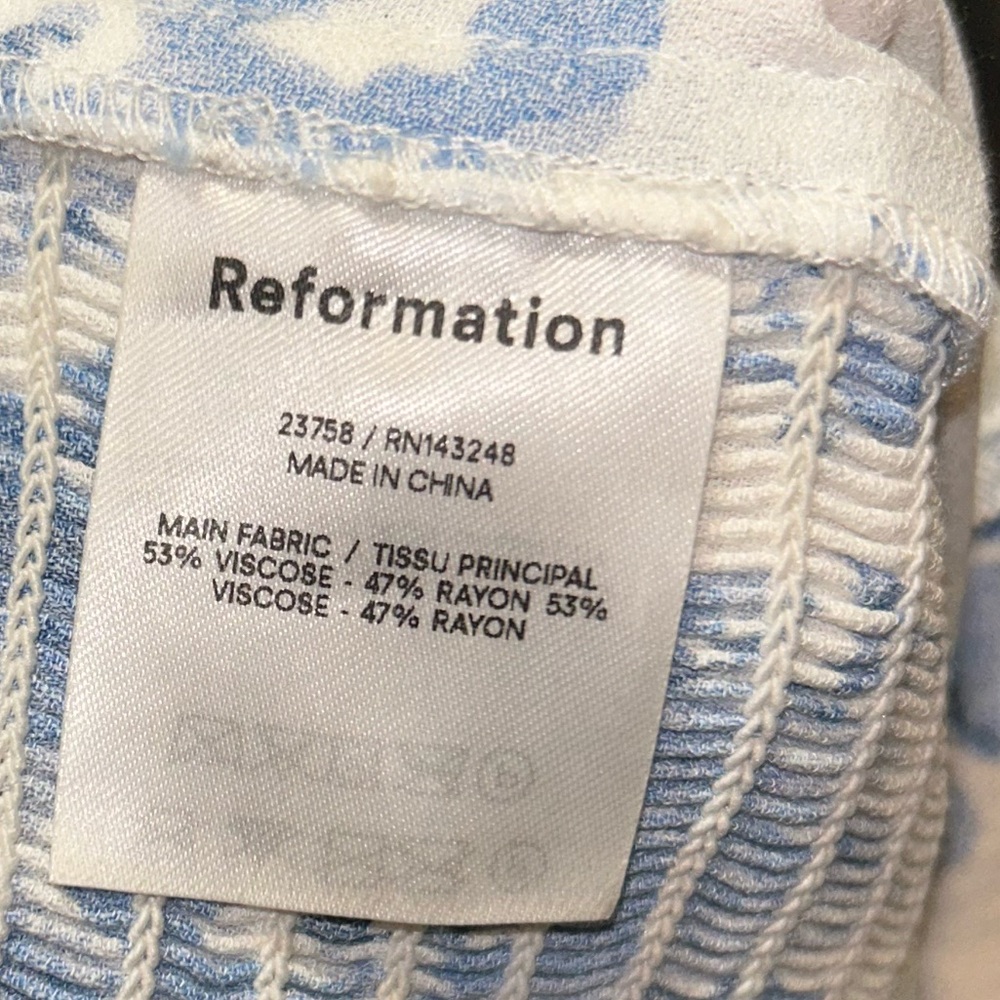 Reformation Reign Top in Olympia Size 2 - Picture 6 of 6